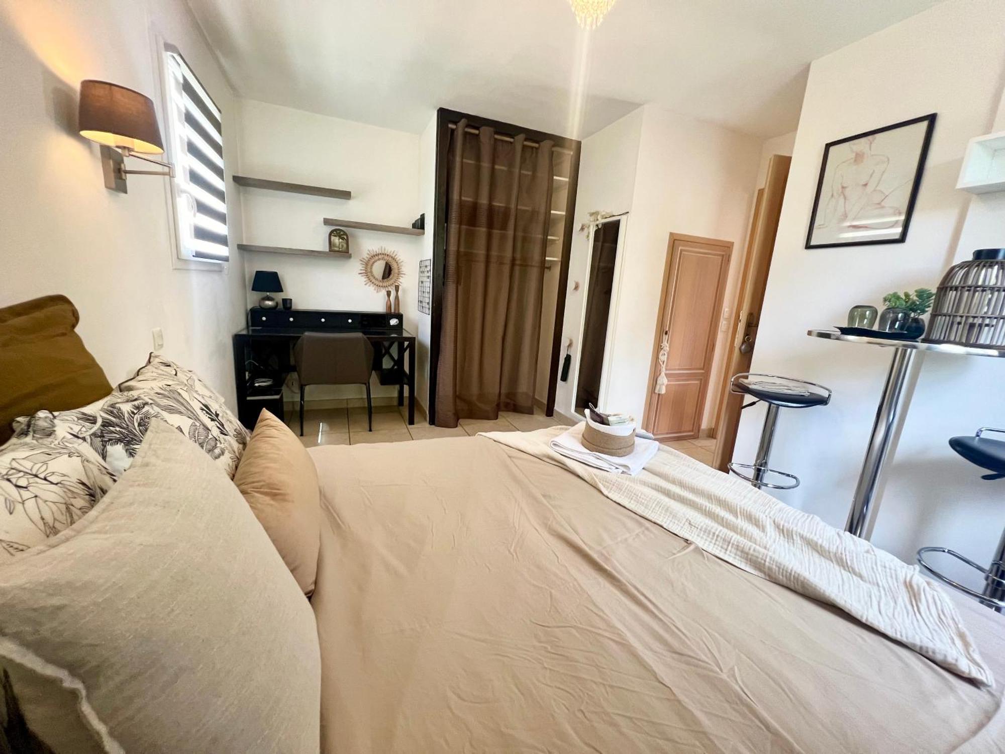 Privatunterkunft Au Calme L Jardin I Tram L Grenoble Nord St Egreve Saint-Egreve