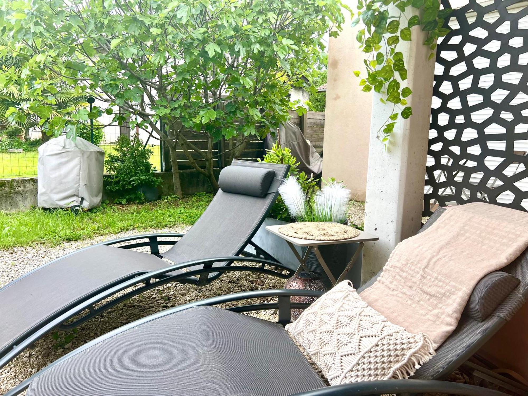 Au Calme L Jardin I Tram L Grenoble Nord St Egreve Privatunterkunft